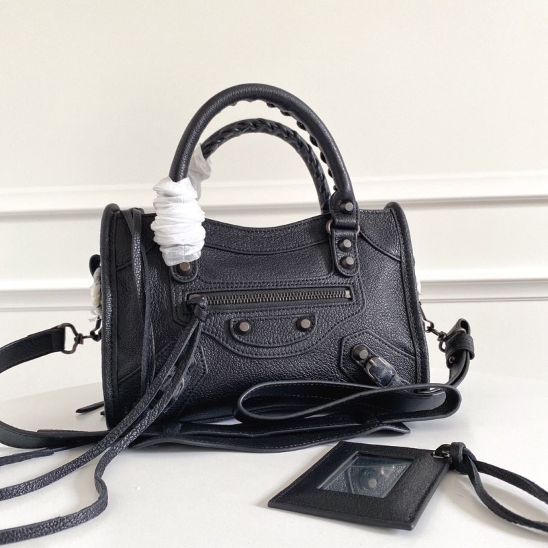 Ba1en*iaga classic city bags